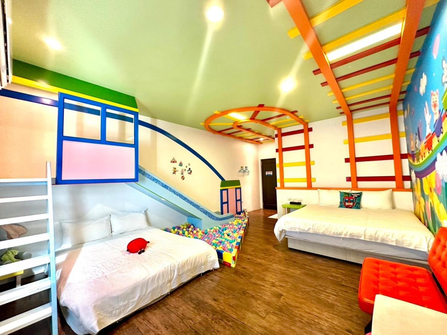 Little Apple B&B Wujie Exterior photo